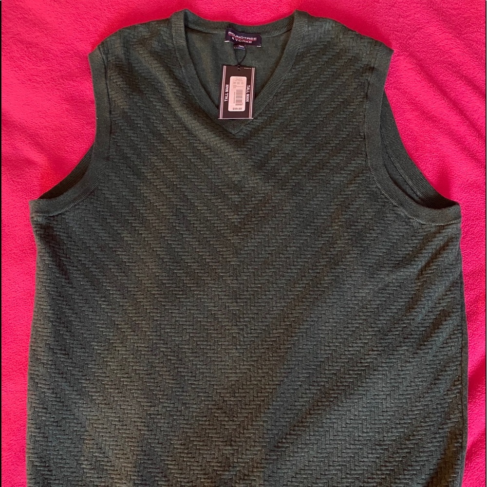 Big and Tall men’s sweater vest